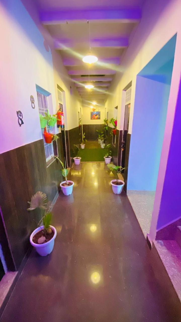 Ram Paying Guest House & Hostel Near By Krishna Janmabhoomi มถุรา ภายนอก รูปภาพ